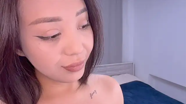 PurrrfectMiko online show from April 2026 09:21:01 PM