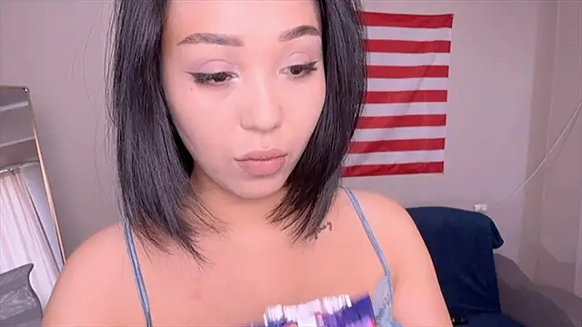 Snapshot of PurrrfectMiko chatting on July 2026 01:06:02 PM PurrrfectMiko online show from July 2026 01:06:02 PM
