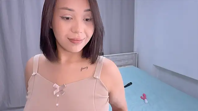 PurrrfectMiko online show from March 2026 07:04:01 PM