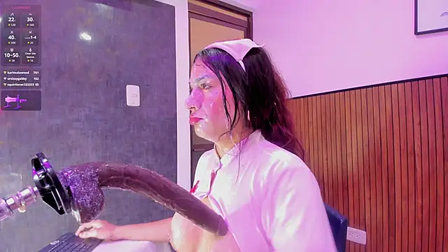 violett collins  online show from February 2026 06:26:01 AM