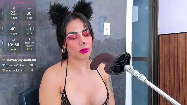 Snapshot of violett_collins_ chatting on October 2025 06:38:01 AM violett collins online show from October 2025 06:38:01 AM