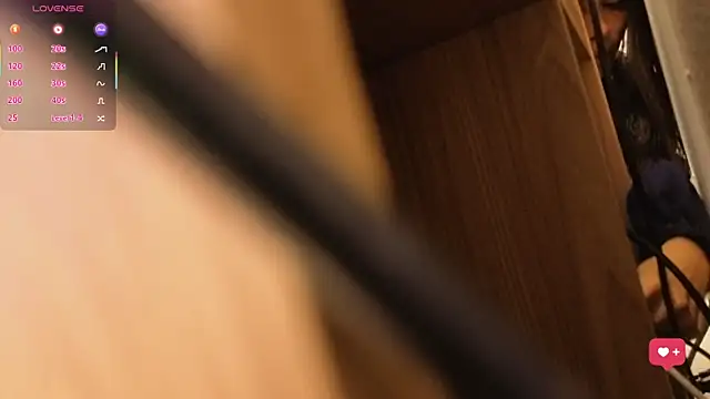 Snapshot of kittystart_tay chatting on November 2025 11:36:02 AM kittystart tay online show from November 2025 11:36:02 AM