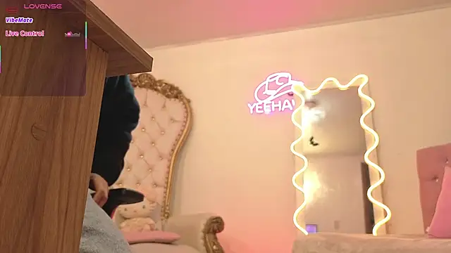 Snapshot of kittystart_tay chatting on November 2025 11:47:01 AM kittystart tay online show from November 2025 11:47:01 AM