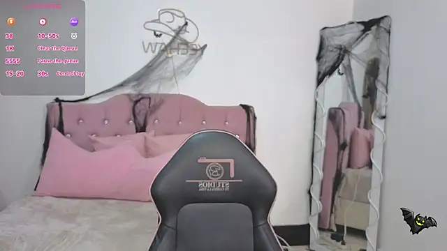 Snapshot of kittystart_tay chatting on October 2025 11:53:01 AM kittystart tay online show from October 2025 11:53:01 AM