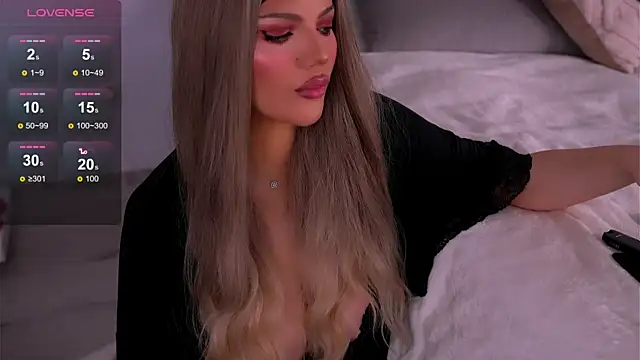 Graciane Lee online show from October 2025 03:24:01 PM