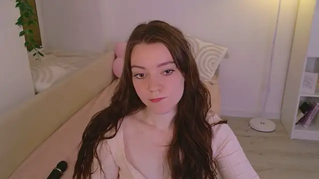 Lana  Cute  online show from July 2026 02:27:01 PM