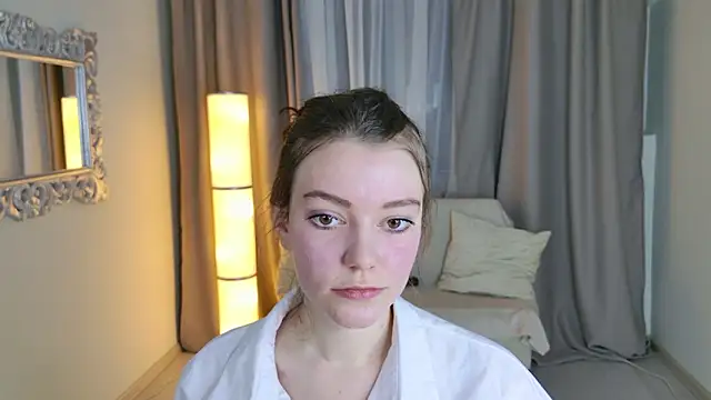 Snapshot of Lana__Cute_ chatting on February 2026 02:17:02 PM Lana Cute online show from February 2026 02:17:02 PM