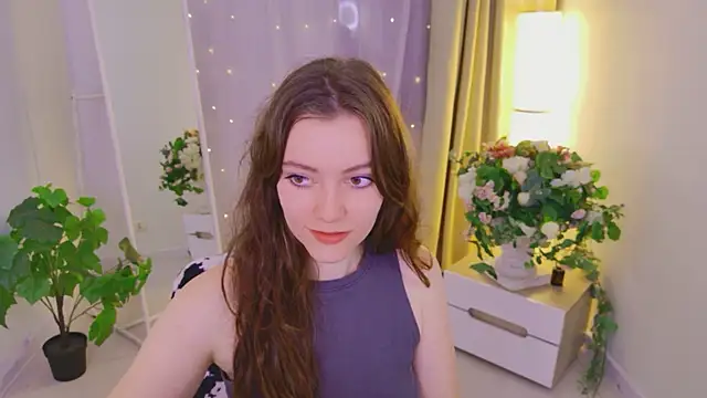 Lana  Cute  online show from June 2026 02:15:01 PM