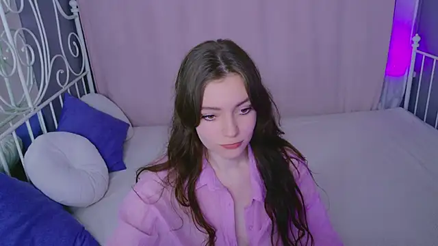 Lana  Cute  online show from June 2026 03:07:01 PM