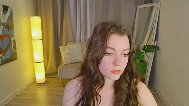 Lana  Cute  online show from June 2026 02:51:01 PM