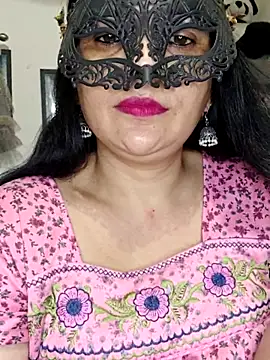 Snapshot of sexy_bhabhi69 chatting on June 2026 05:45:02 PM sexy bhabhi69 online show from June 2026 05:45:02 PM