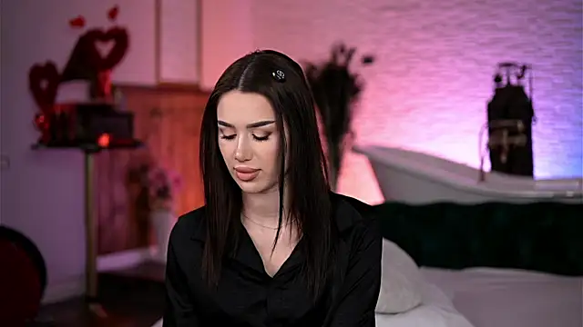 Jenna Day online show from March 2026 06:37:02 AM