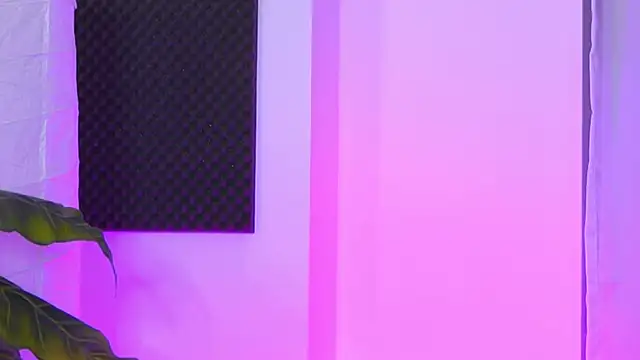 Snapshot of Jenna_Day chatting on November 2025 06:35:02 AM Jenna Day online show from November 2025 06:35:02 AM