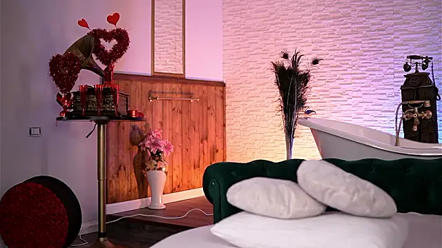 Jenna Day online show from February 2026 07:30:01 AM