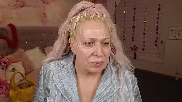 Penelope Pinky online show from March 2025 02:40:01 PM
