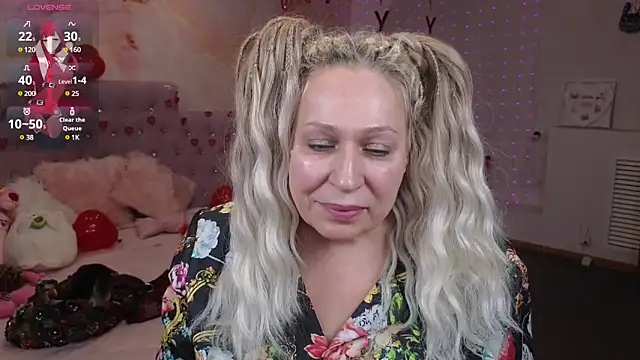 Penelope Pinky online show from February 2025 05:36:01 PM
