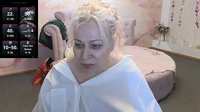 Penelope Pinky online show from April 2026 11:38:02 AM