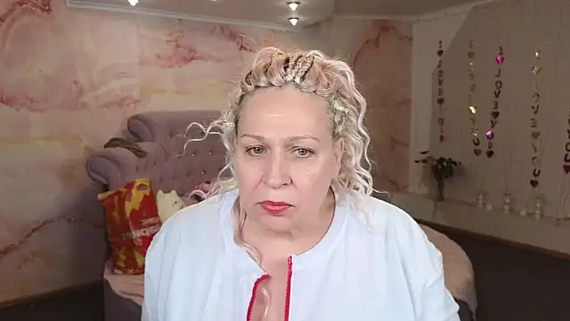 Penelope Pinky online show from October 2025 12:06:02 PM