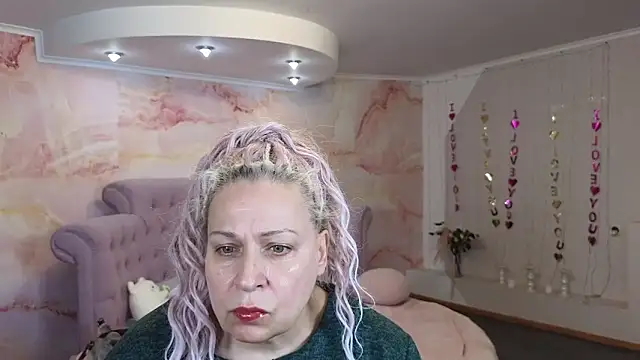 Penelope Pinky online show from October 2025 11:57:02 AM