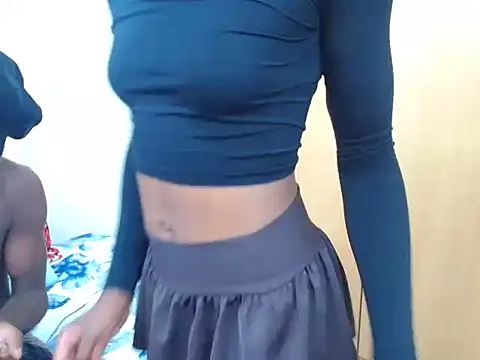 Snapshot of Smallboyfck chatting on December 2024 05:33:01 PM Smallboyfck online show from December 2024 05:33:01 PM