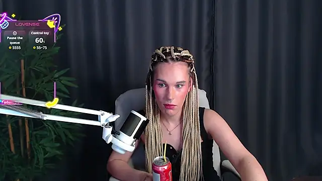 Cassie Bae online show from November 2025 08:31:02 PM