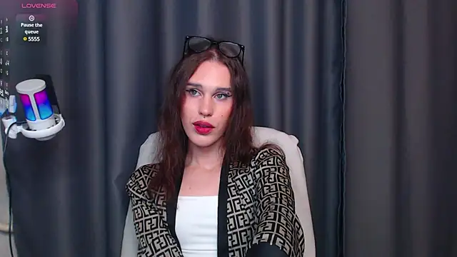 Cassie Bae online show from February 2025 06:46:02 PM