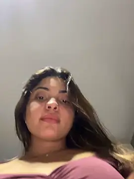 Snapshot of Nicollygriu chatting on October 2025 02:34:02 AM Nicollygriu online show from October 2025 02:34:02 AM