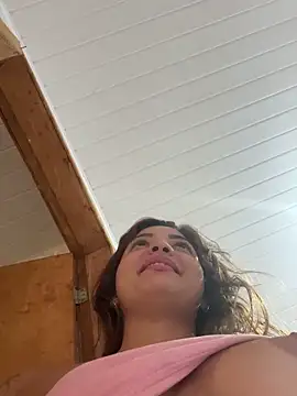 Nicollygriu online show from March 2026 02:20:01 PM