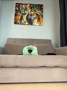 mi michelle online show from May 2026 03:18:01 PM
