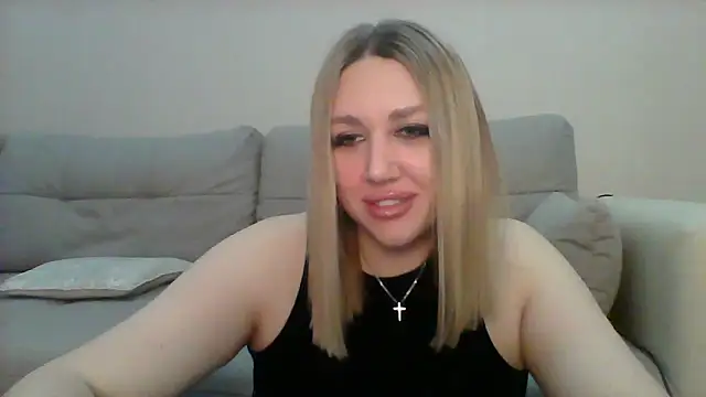 VickyLove047 online show from September 2025 06:44:01 PM