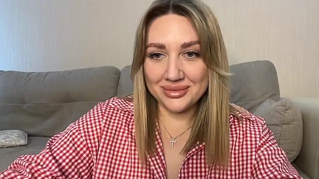 Snapshot of VickyLove047 chatting on July 2026 07:04:02 AM VickyLove047 online show from July 2026 07:04:02 AM