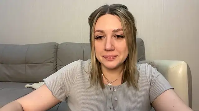 VickyLove047 online show from October 2025 06:44:01 PM