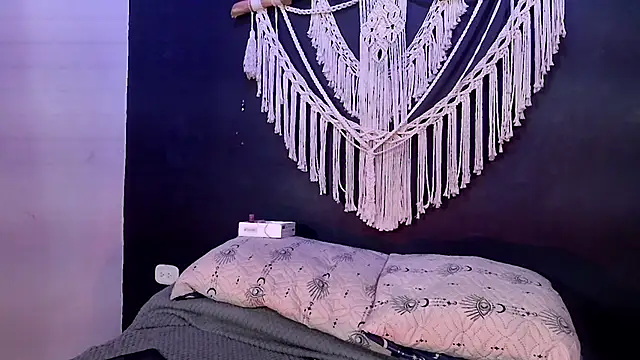 anais tgn online show from March 2025 10:10:01 PM