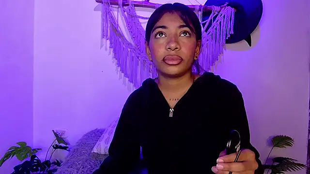 anais tgn online show from October 2025 12:04:02 PM