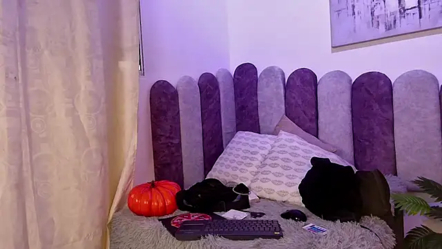 anais tgn online show from October 2025 11:20:01 AM