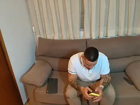 Geishastudios online show from October 2025 09:33:02 PM