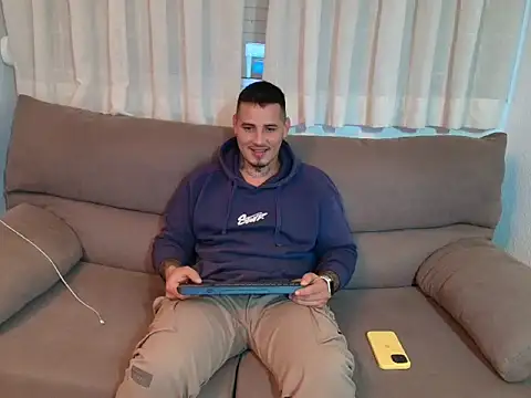 Geishastudios online show from November 2025 09:31:01 PM