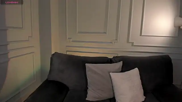 FernandaX1 online show from October 2025 10:46:01 AM