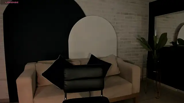 FernandaX1 online show from November 2025 10:52:02 AM