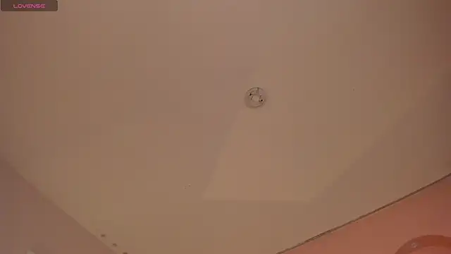 FernandaX1 online show from October 2025 10:58:01 AM