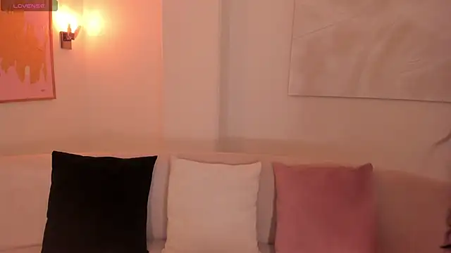 FernandaX1 online show from October 2025 11:11:02 AM