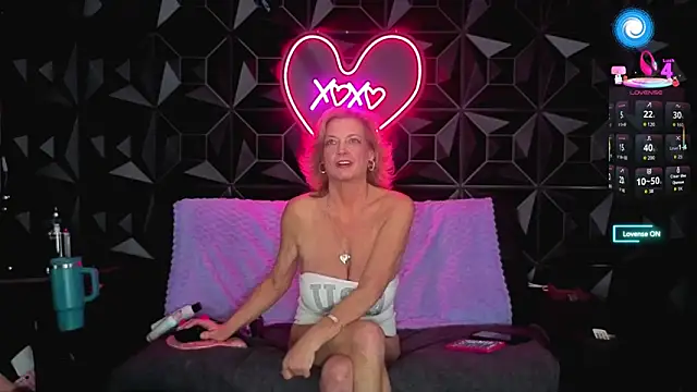 anastasiaxxx72 online show from April 2026 02:18:01 AM