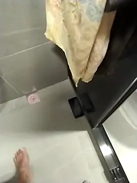 Snapshot of Dannydy2015 chatting on September 2025 01:00:01 PM Dannydy2015 online show from September 2025 01:00:01 PM