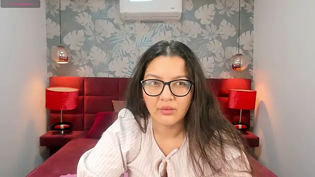 ZarifaBev online show from November 2025 11:54:01 AM