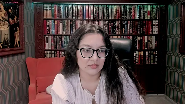 ZarifaBev online show from November 2025 09:20:01 PM