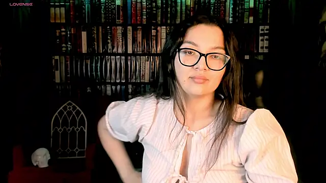 ZarifaBev online show from November 2025 09:58:02 AM