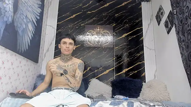 Snapshot of exotic_hot_couple chatting on July 2026 08:17:01 PM exotic hot couple online show from July 2026 08:17:01 PM