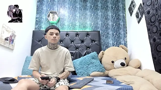 exotic hot couple online show from January 2026 09:44:02 PM