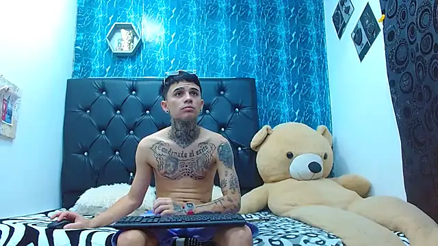 exotic hot couple online show from March 2025 12:12:02 AM