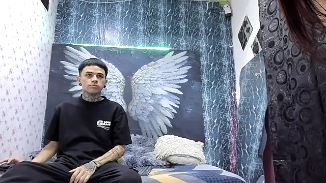 exotic hot couple online show from March 2026 12:34:01 AM